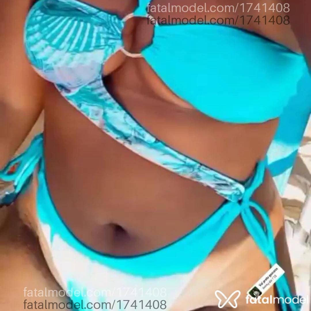 Acompanhante mulher morena (o) de olhos pretos - Fernanda