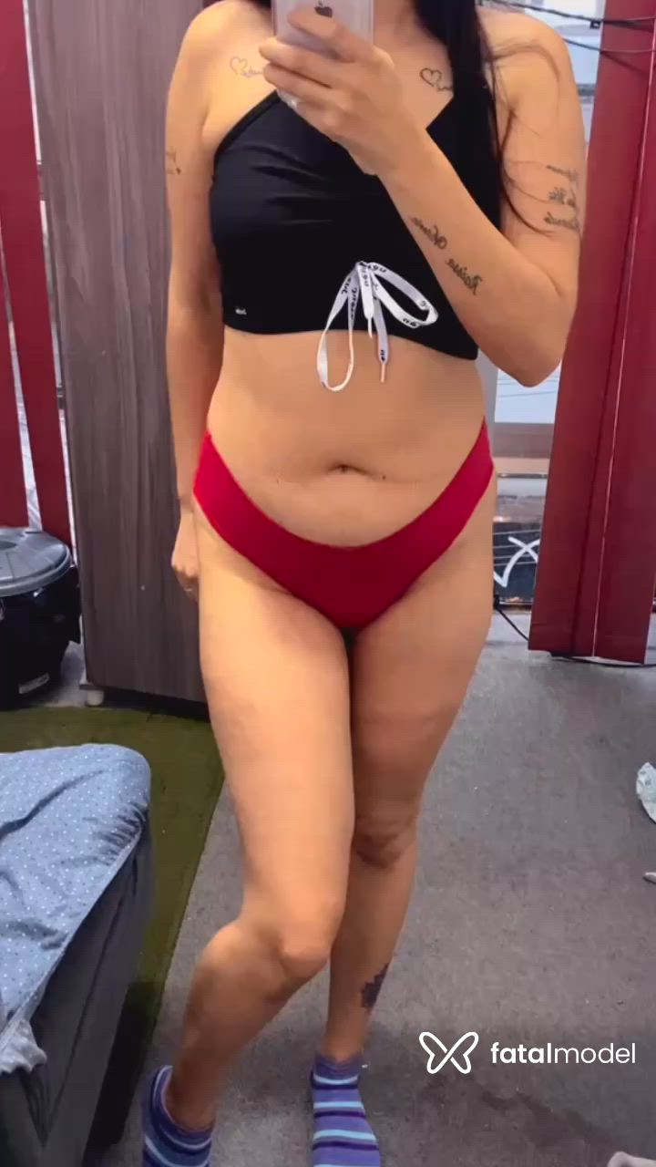 Acompanhante mulher com cabelo castanho de olhos castanhos - Bruna Acompanhante mulher com cabelo castanho de olhos castanhos - Bruna