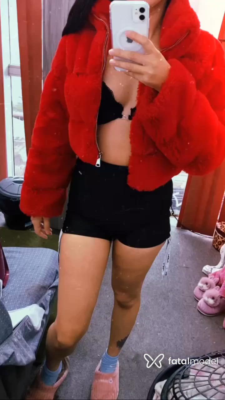 Acompanhante mulher com cabelo castanho de olhos castanhos - Bruna Acompanhante mulher com cabelo castanho de olhos castanhos - Bruna