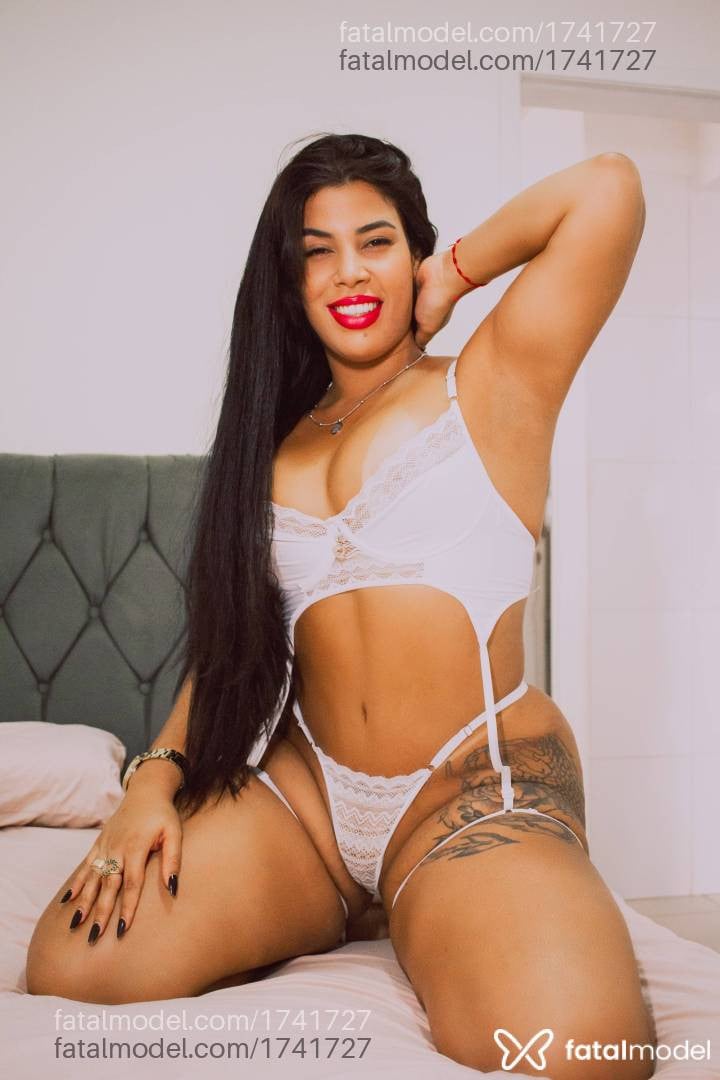 Acompanhante mulher morena (o) de olhos castanhos em Caruaru - Rubi Peres
