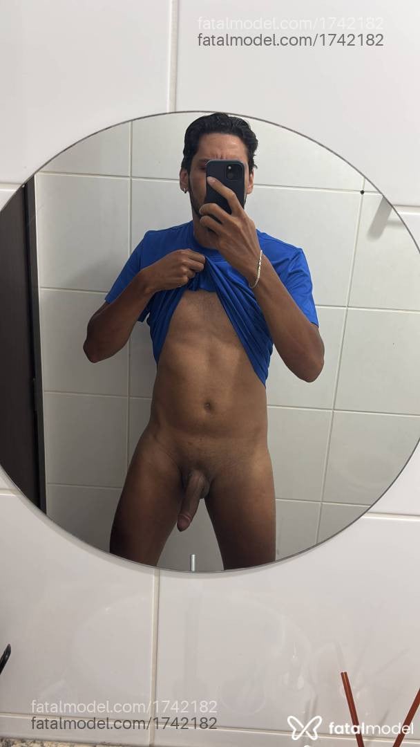 Acompanhante homem morena (o) de olhos castanhos em Sinop Acompanhante homem morena (o) de olhos castanhos em Sinop - MatheusCM