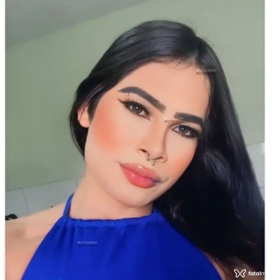 Acompanhante mulher trans morena (o) de olhos pretos - Stefany Bertolucci Acompanhante mulher trans morena (o) de olhos pretos - Stefany Bertolucci