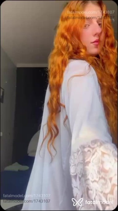 Acompanhante mulher ruiva (o) de olhos mel em Altamira - Ana lua