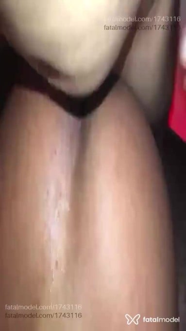 Acompanhante mulher trans com cabelo castanho de olhos castanhos em Palmas Acompanhante mulher trans com cabelo castanho de olhos castanhos em Palmas - Kallyoliver