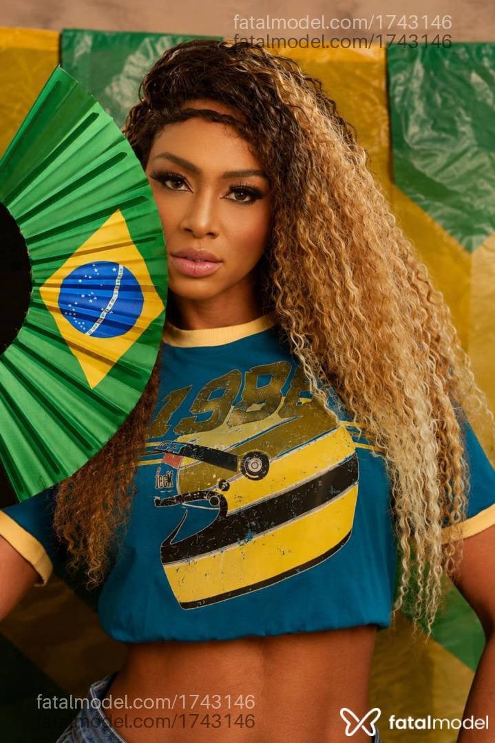 Acompanhante mulher morena (o) de olhos castanhos em Cascavel - Ravenna Ferrari