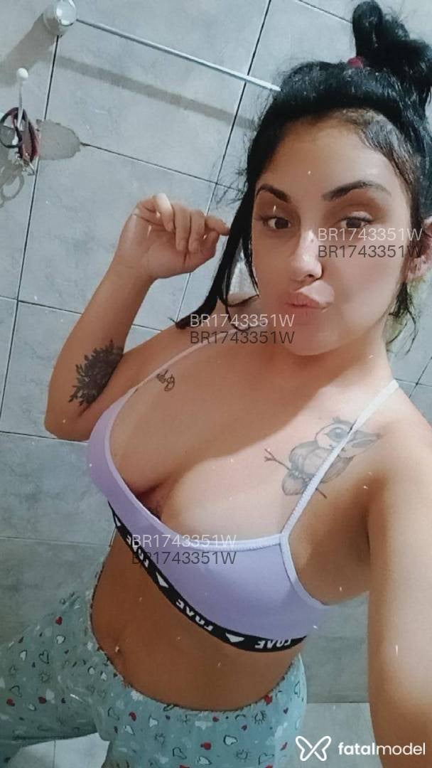 Acompanhante mulher morena (o) de olhos pretos em Canoas Acompanhante mulher morena (o) de olhos pretos em Canoas - Erica