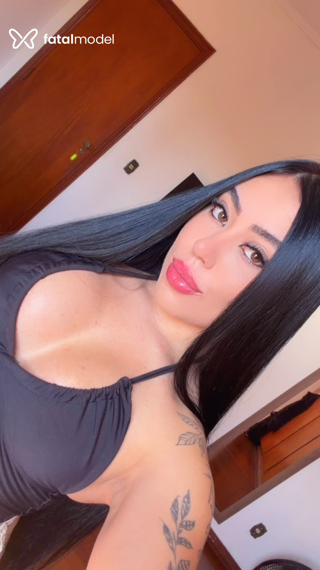 Acompanhante mulher morena (o) de olhos mel - Mariana Cortez