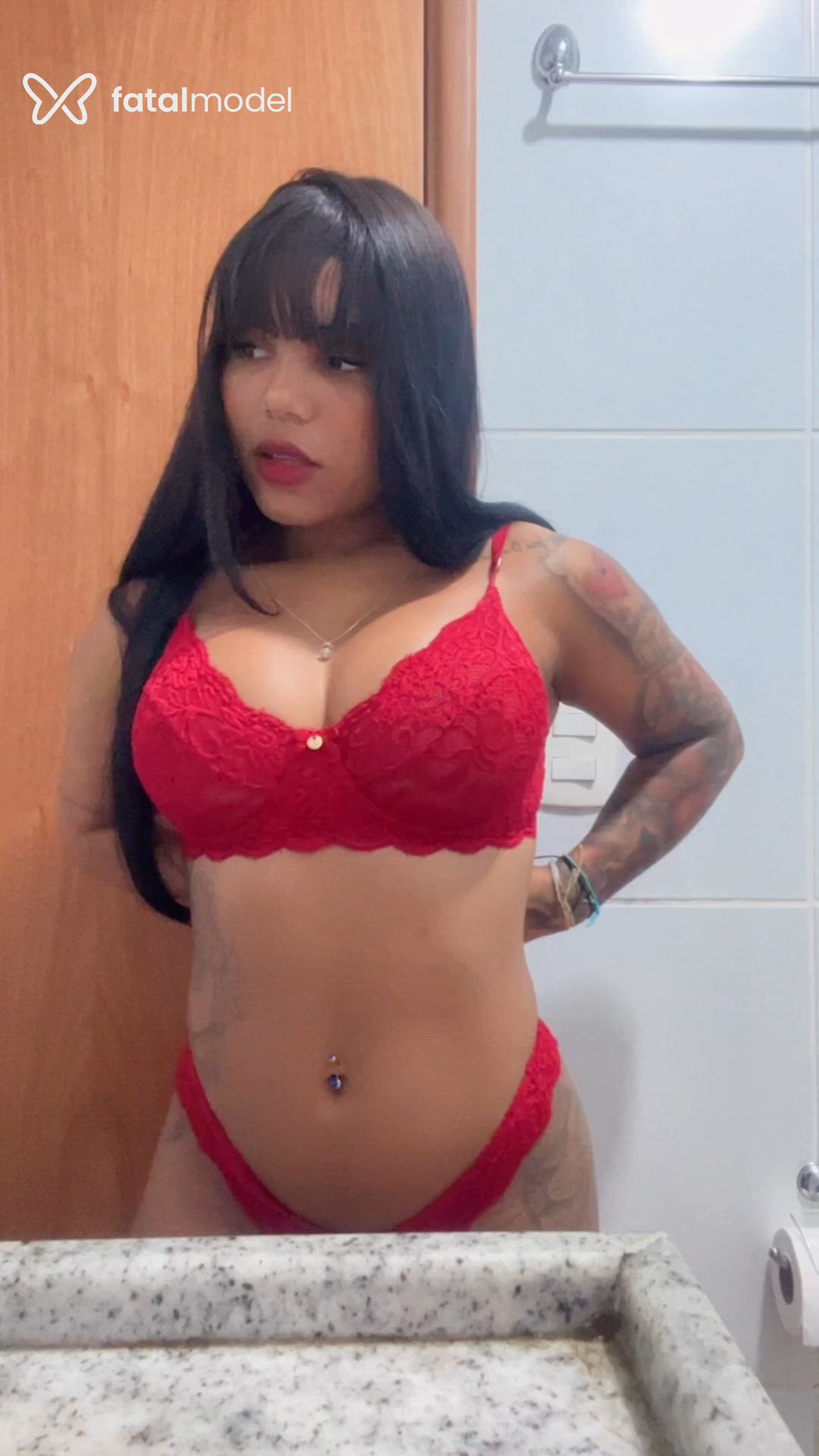 Acompanhante mulher morena (o) de olhos castanhos em Recife Acompanhante mulher morena (o) de olhos castanhos em Recife - Natália Menezes