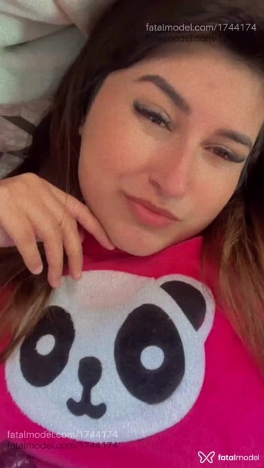 Acompanhante mulher ruiva (o) de olhos castanhos em Canoinhas - Gabriele
