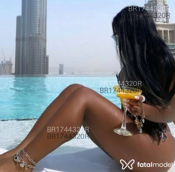 Acompanhante mulher morena (o) de olhos castanhos em Rio de Janeiro - Esthéfany