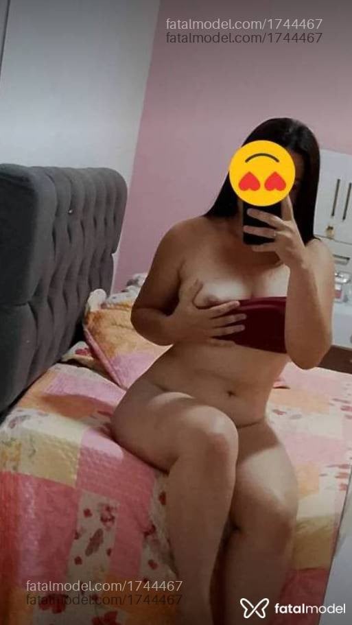 Acompanhante mulher morena (o) de olhos castanhos - Angel