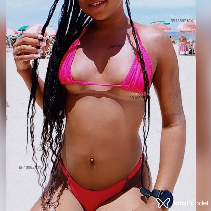 Acompanhante mulher trans morena (o) de olhos castanhos - Mayte Branht Acompanhante mulher trans morena (o) de olhos castanhos - Mayte Branht
