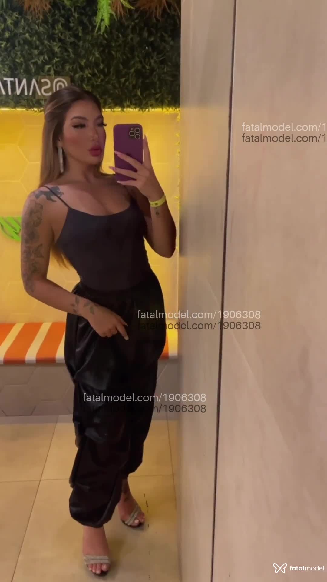 Acompanhante mulher morena (o) de olhos castanhos em Londrina - Julie