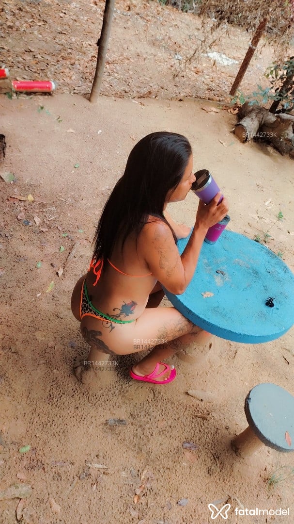 Acompanhante homem trans morena (o) de olhos castanhos em Presidente Venceslau - Raquel