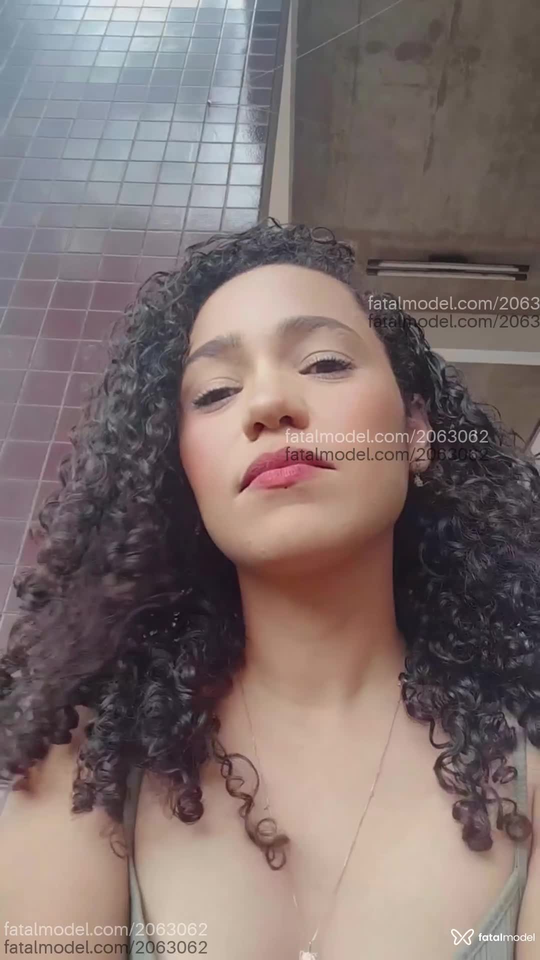 Acompanhante mulher com cabelo castanho de olhos castanhos em Brasília - Melissa