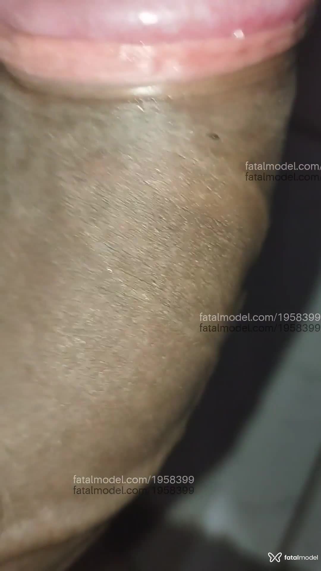 Acompanhante homem morena (o) de olhos castanhos em Parauapebas - Darlan