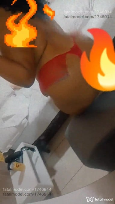 Acompanhante mulher com cabelo castanho de olhos castanhos em Santo Antônio de Jesus Acompanhante mulher com cabelo castanho de olhos castanhos em Santo Antônio de Jesus - Morena