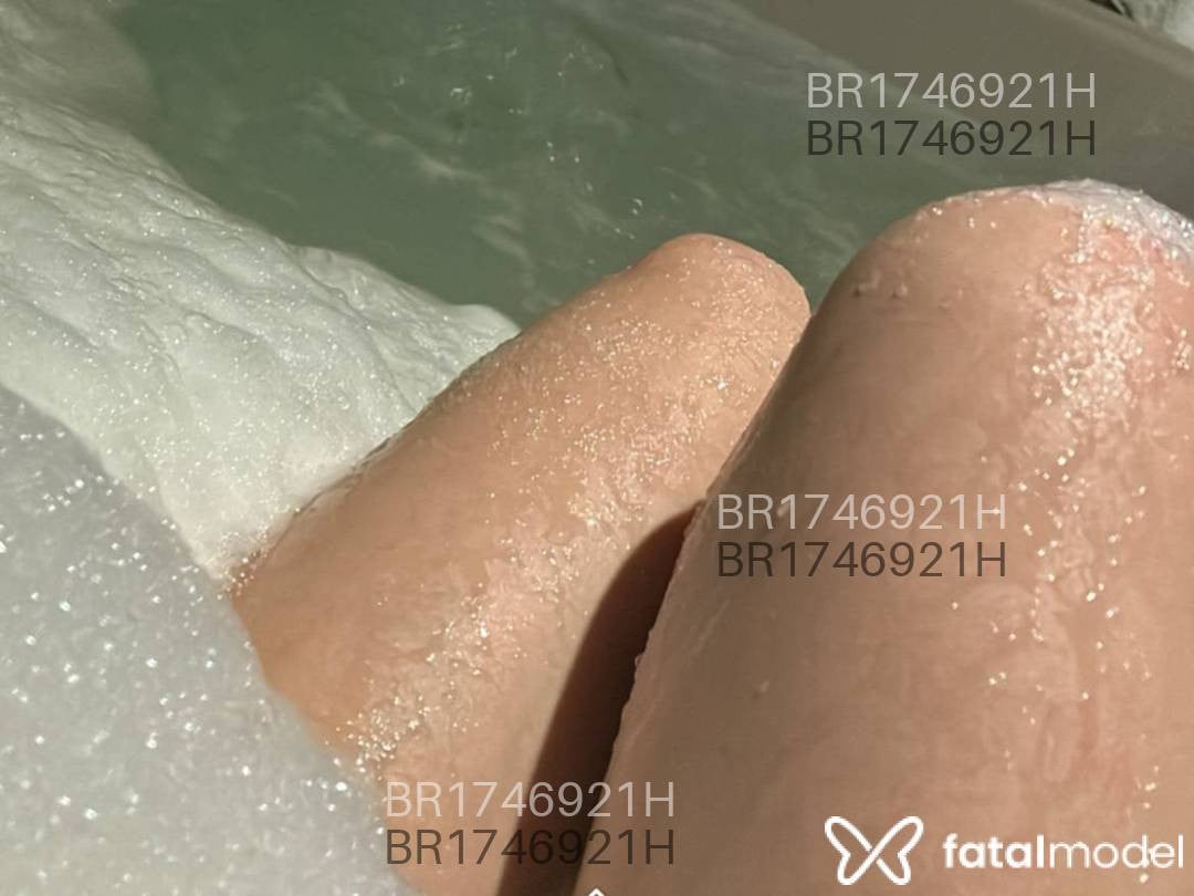 Acompanhante mulher loira (o) de olhos castanhos em Campo Mourão - Gabby