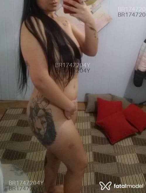 Acompanhante mulher morena (o) de olhos castanhos em Passo Fundo - Cecília Diniz
