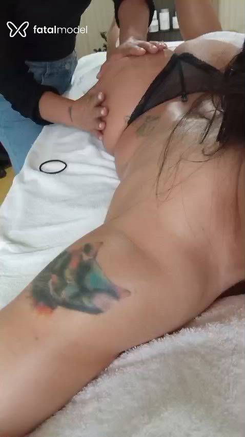 Acompanhante mulher morena (o) de olhos castanhos - Luciane Lins