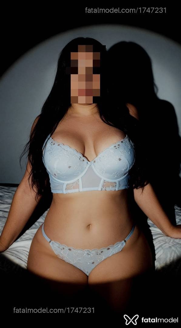 Acompanhante mulher morena (o) de olhos castanhos - Maya Dantas Acompanhante mulher morena (o) de olhos castanhos - Maya Dantas