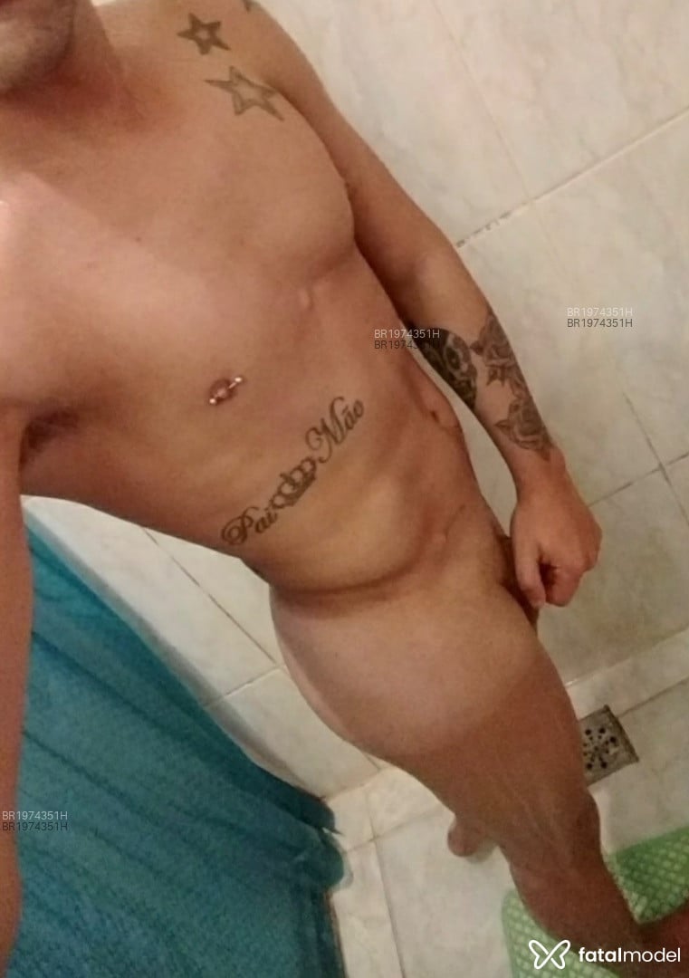 Acompanhante homem com cabelo castanho de olhos castanhos em Rio de Janeiro - Danillo Dias