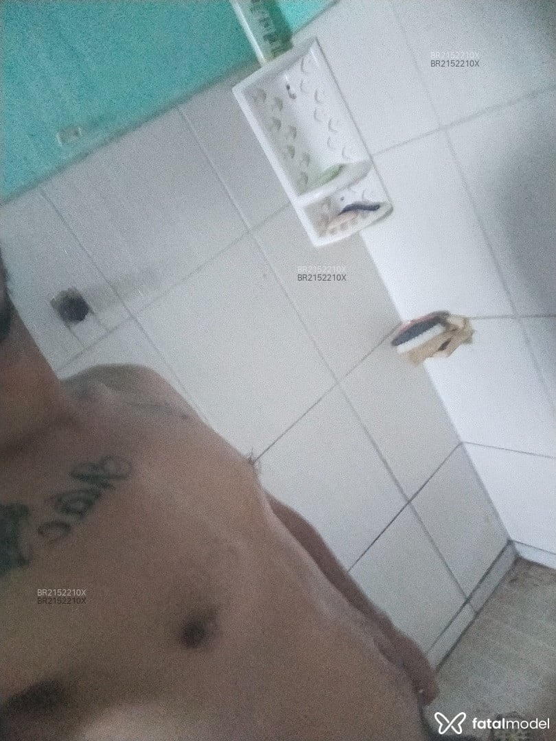 Acompanhante homem com cabelo castanho de olhos castanhos em Anápolis Acompanhante homem com cabelo castanho de olhos castanhos em Anápolis - José Augusto