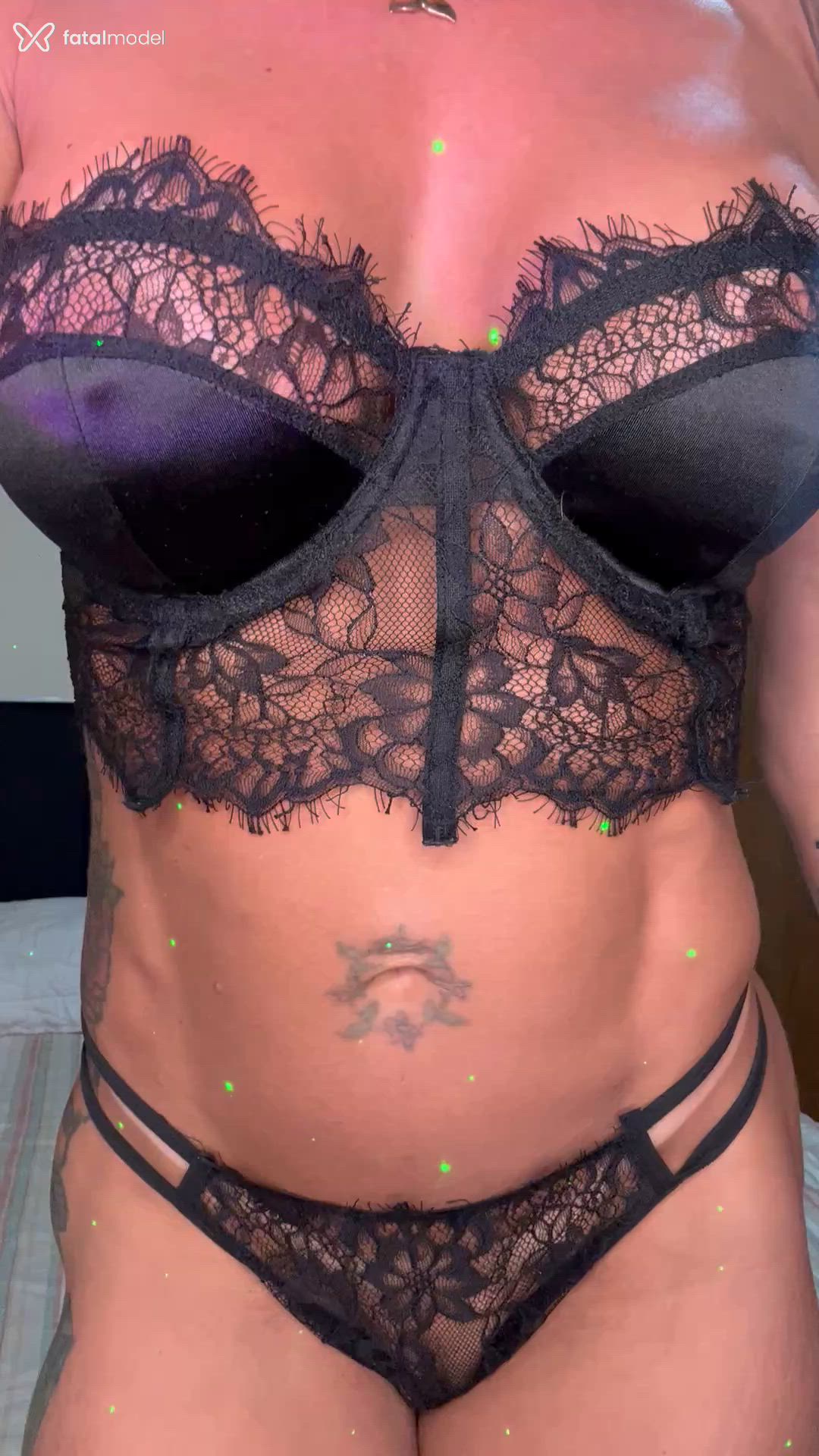 Acompanhante mulher com cabelo castanho de olhos castanhos em São José dos Campos Acompanhante mulher com cabelo castanho de olhos castanhos em São José dos Campos - Gaby moraes
