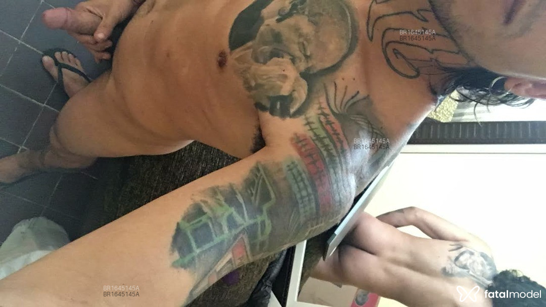 Acompanhante homem morena (o) de olhos castanhos em Rio de Janeiro - Rick Romani