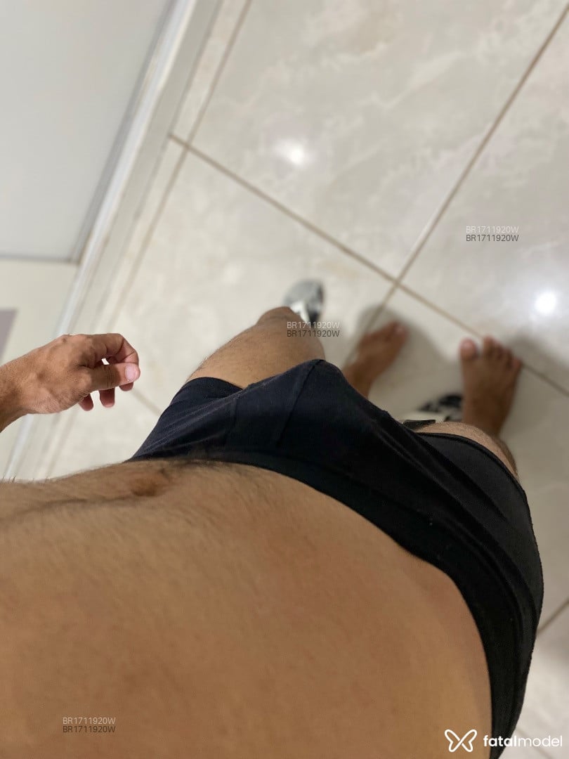 Acompanhante homem com cabelo castanho de olhos castanhos em Joinville - Rafael