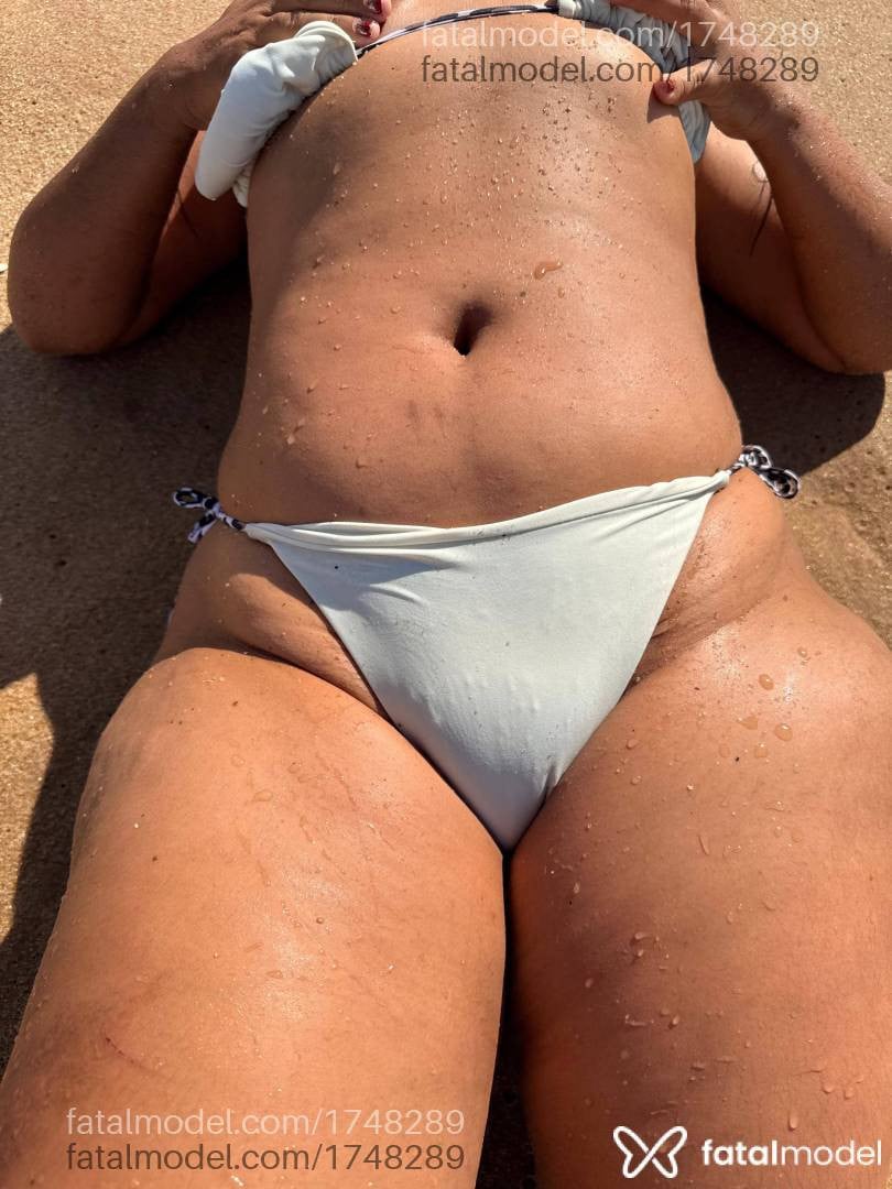 Acompanhante mulher morena (o) de olhos pretos em São José - Ana Júlia