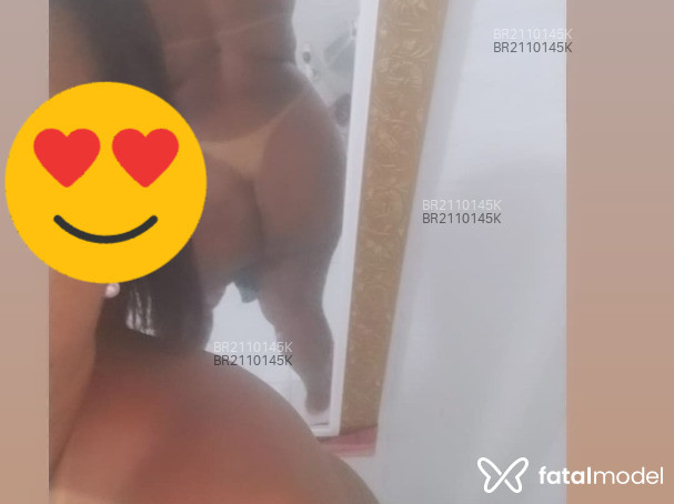 Acompanhante mulher ruiva (o) de olhos pretos em Rio de Janeiro - Julia
