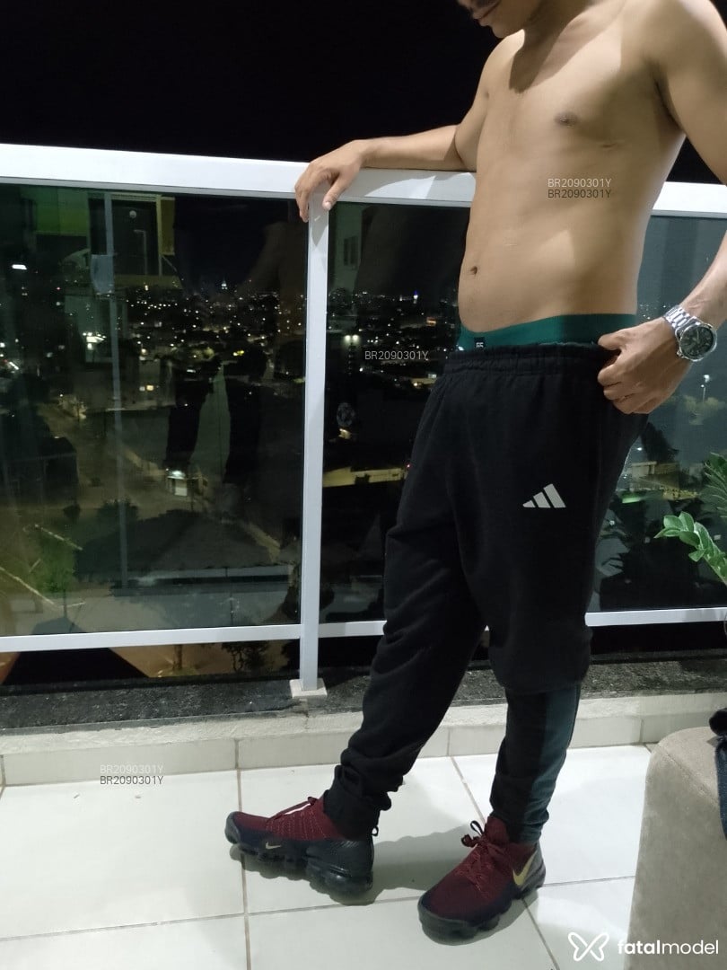 Acompanhante homem morena (o) de olhos castanhos em Uberlândia - Jotave