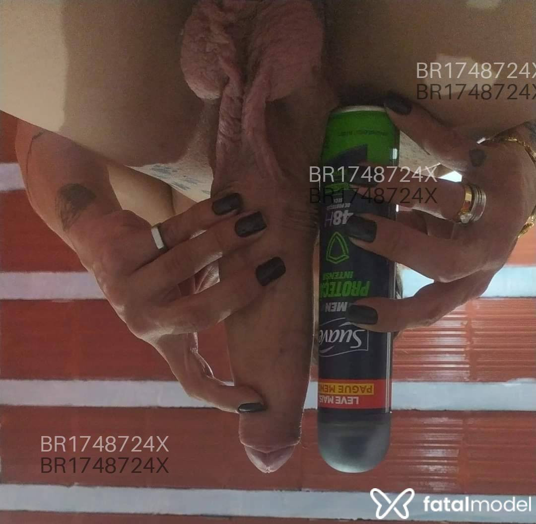 Acompanhante mulher trans loira (o) de olhos castanhos - Laiza Lavier
