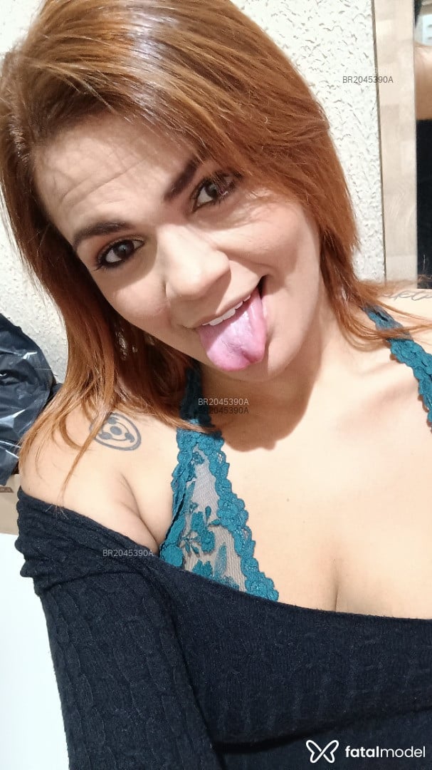 Acompanhante mulher ruiva (o) de olhos castanhos em Goiânia Acompanhante mulher ruiva (o) de olhos castanhos em Goiânia - Paloma Mendes