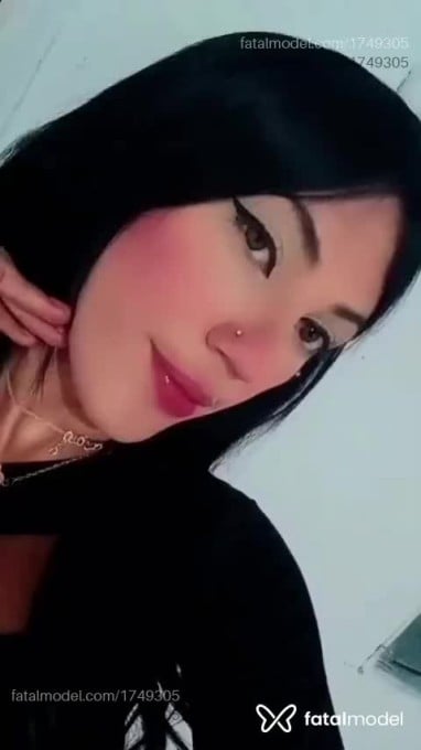Acompanhante mulher trans morena (o) de olhos castanhos - Lolla Acompanhante mulher trans morena (o) de olhos castanhos - Lolla