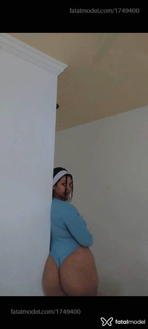 Acompanhante mulher com cabelo castanho de olhos castanhos em Coronel Fabriciano Acompanhante mulher com cabelo castanho de olhos castanhos em Coronel Fabriciano - Theméria
