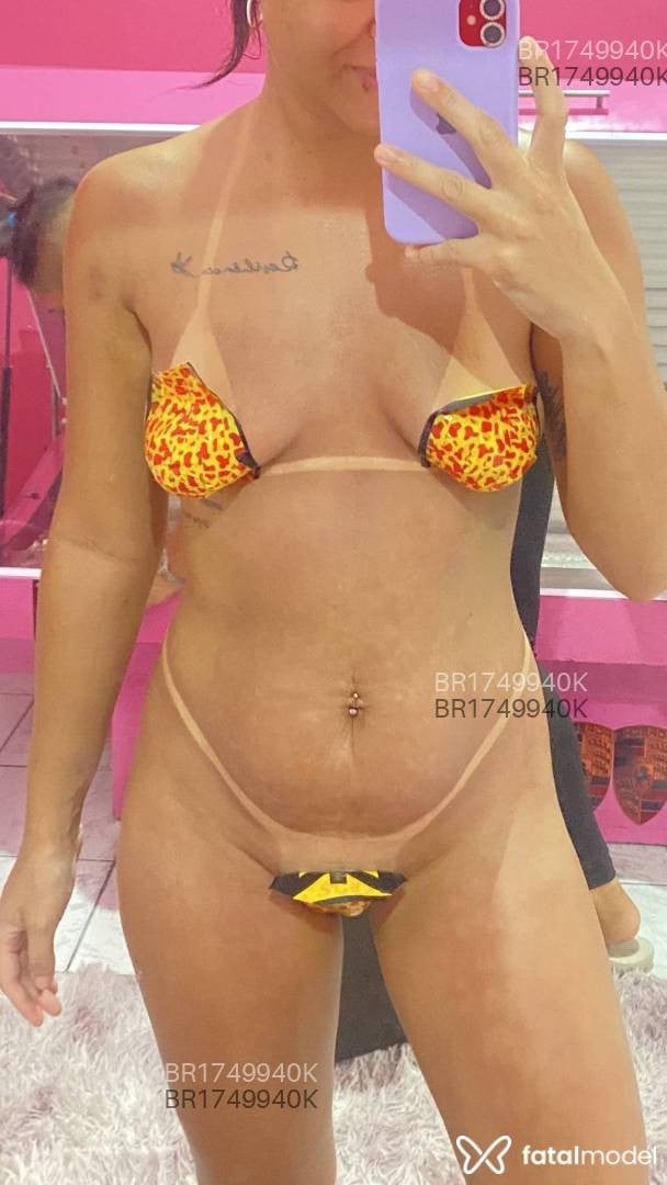 Acompanhante mulher morena (o) de olhos verdes em Virtual - Bea Soares