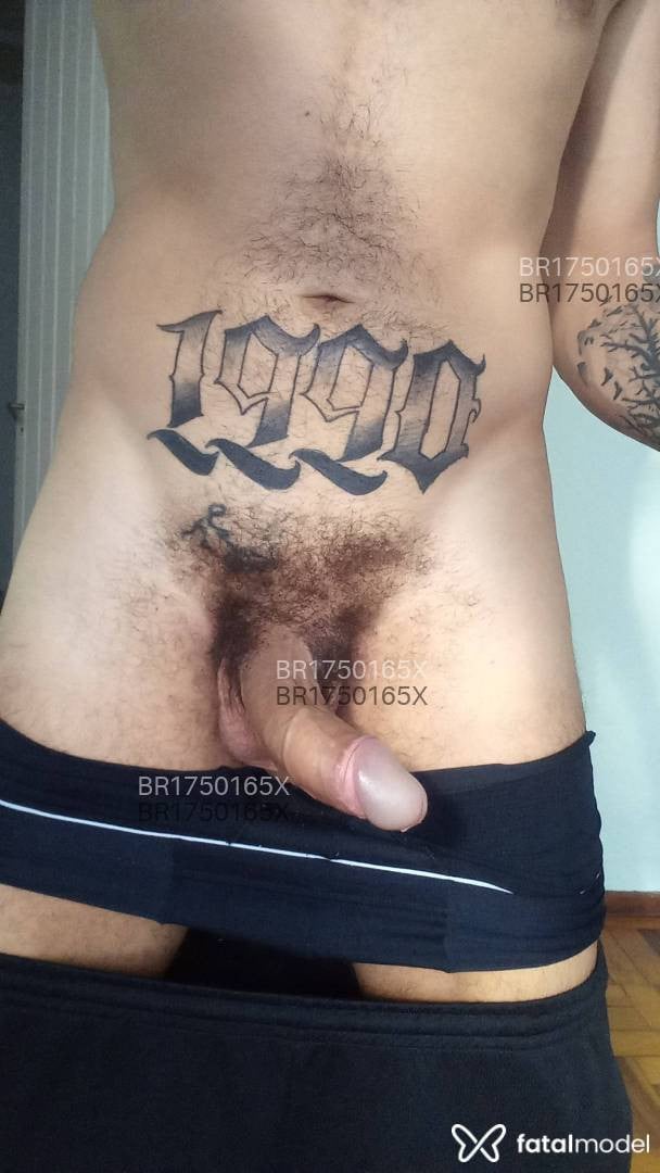 Acompanhante homem morena (o) de olhos castanhos em Franca - Arthur