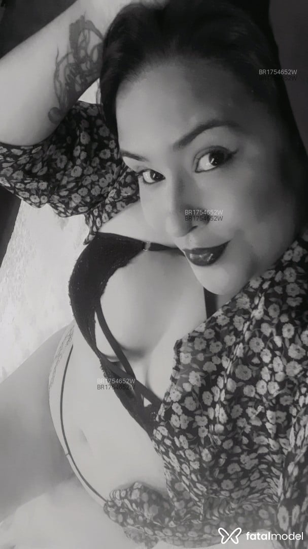 Acompanhante mulher morena (o) de olhos castanhos em Rio de Janeiro - Juliana