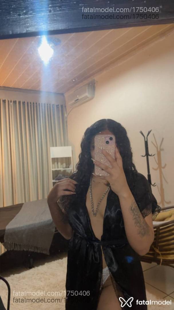 Acompanhante mulher com cabelo castanho de olhos castanhos - Bianca