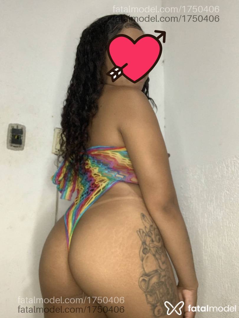 Acompanhante mulher com cabelo castanho de olhos castanhos - Bianca