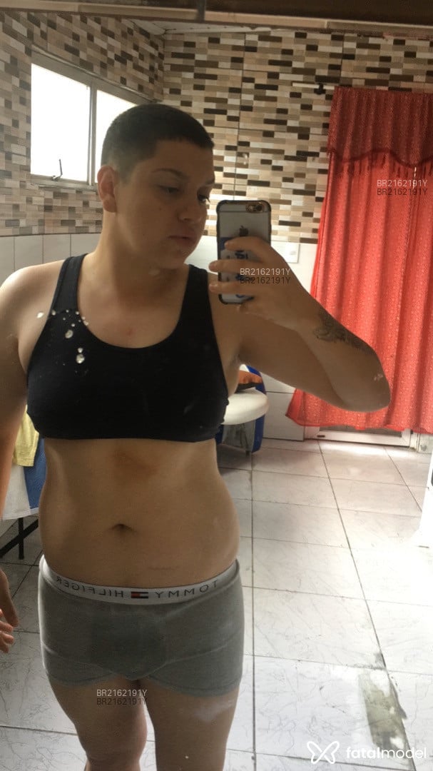 Acompanhante mulher com cabelo castanho de olhos pretos em Florianópolis - Maite