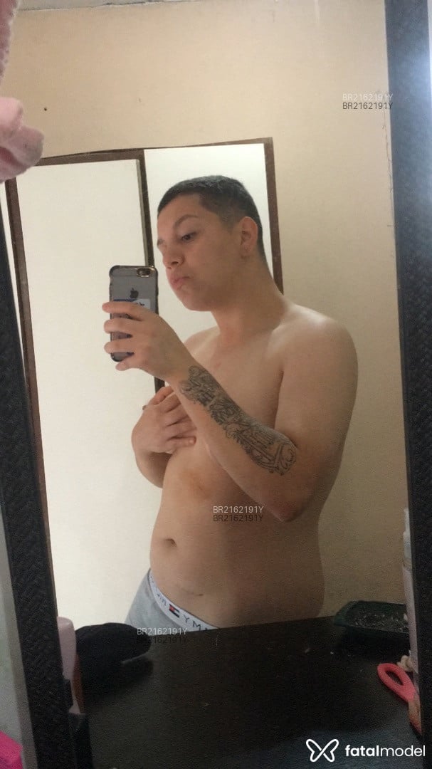 Acompanhante mulher com cabelo castanho de olhos pretos em Florianópolis - Maite