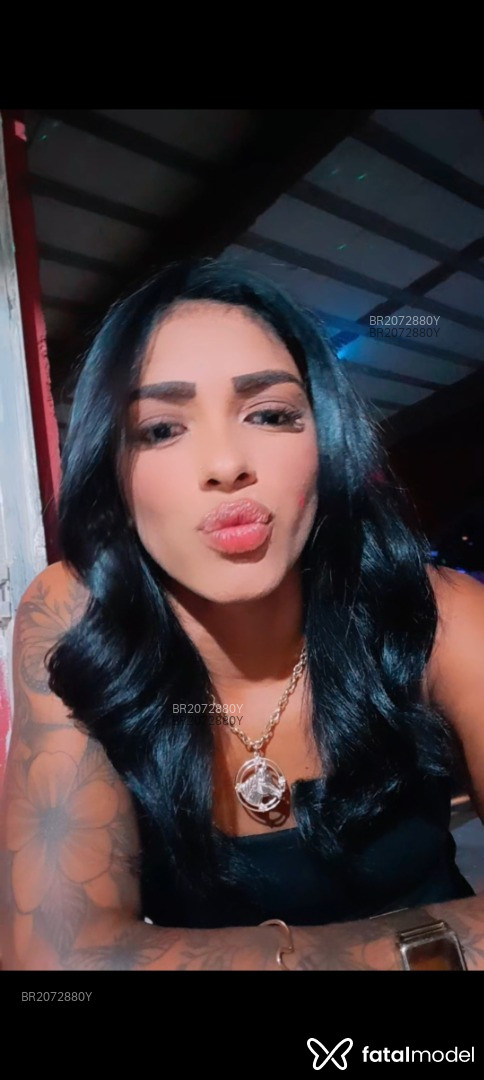 Acompanhante mulher morena (o) de olhos pretos em Jaraguá Acompanhante mulher morena (o) de olhos pretos em Jaraguá - Morena