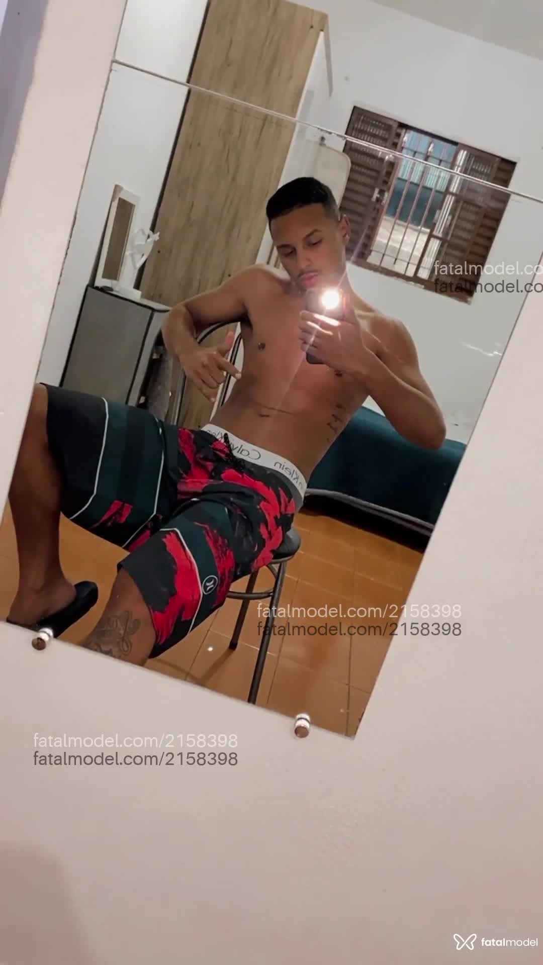 Acompanhante homem morena (o) de olhos pretos em Diadema - Deyvisson