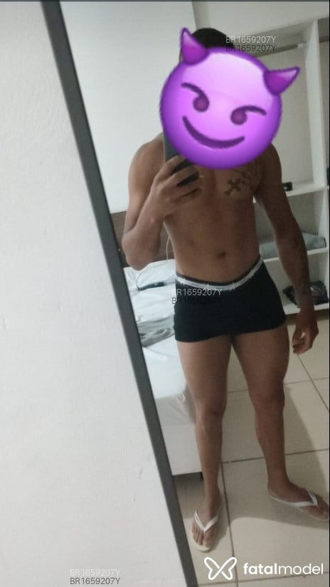 Acompanhante homem morena (o) de olhos castanhos em Paracatu Acompanhante homem morena (o) de olhos castanhos em Paracatu - AlfaRomeu