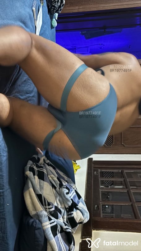Acompanhante homem morena (o) de olhos pretos em Belo Horizonte - Dan Diamond Fem