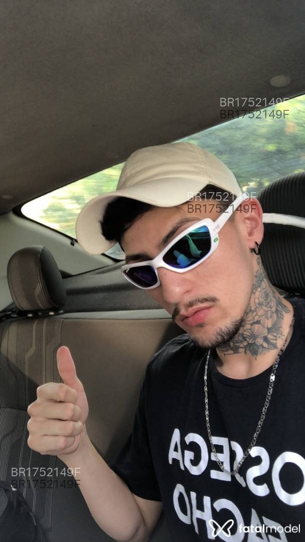 Acompanhante homem morena (o) de olhos mel em Limeira - Henrique