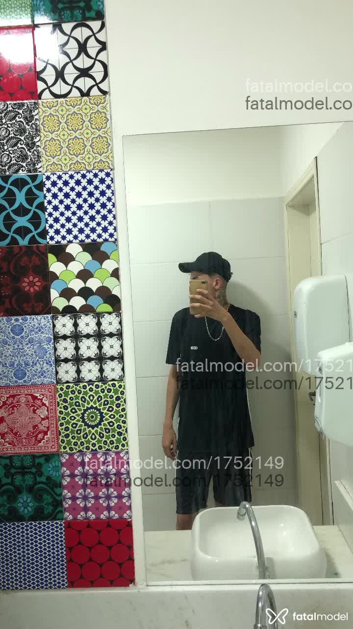 Acompanhante homem morena (o) de olhos mel em Limeira - Henrique